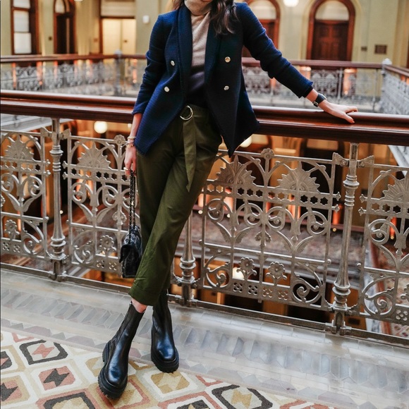 Ann Taylor Belted Army Green Ankle Length Pants - Picture 1 of 10